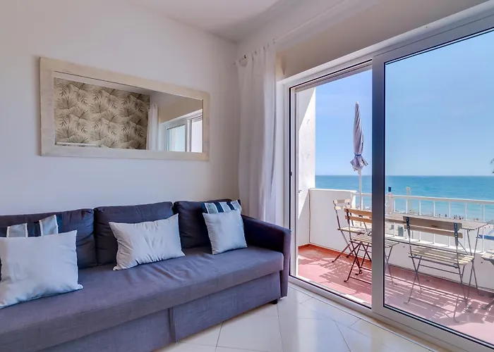 Maresia 2 Bedroom Oceanfront In Quarteira