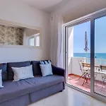 Maresia 2 Bedroom Oceanfront In Quarteira